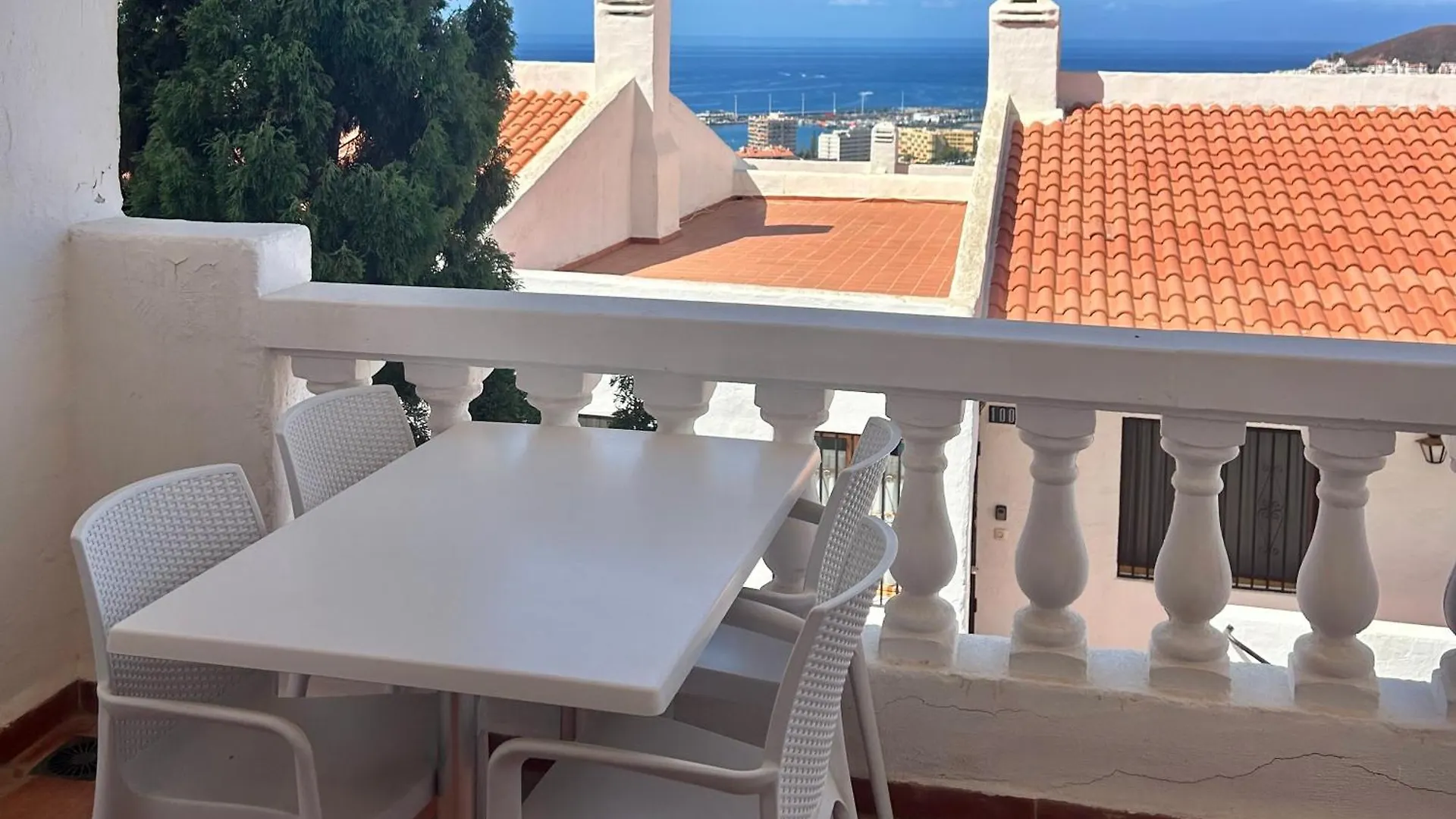 One Bedroom Apartment With Sea Views K110 Los Cristianos  Španělsko