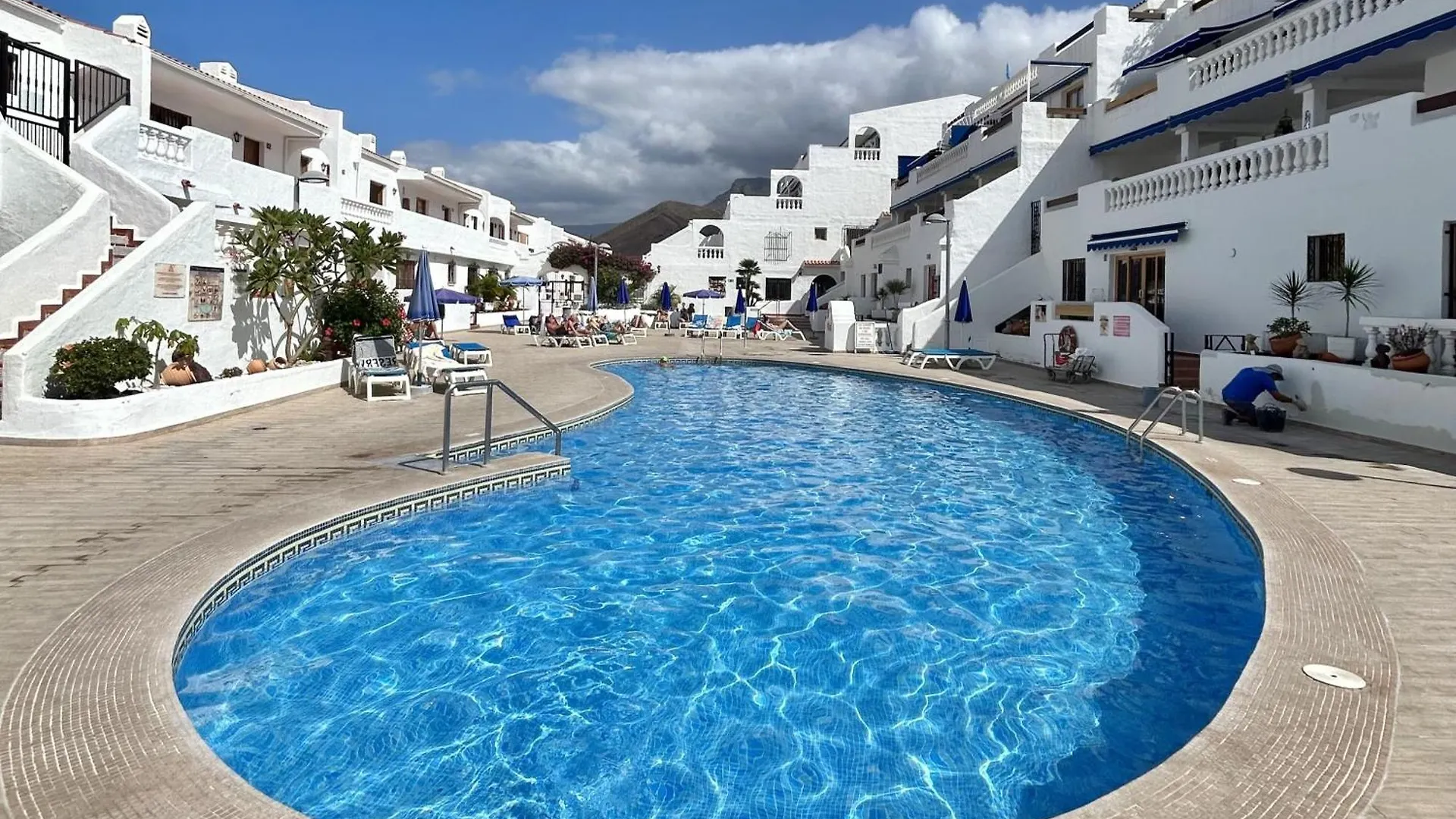 One Bedroom Apartment With Sea Views K110 Los Cristianos